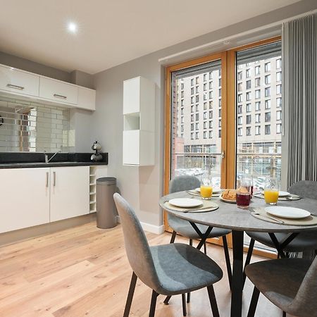Stylish Modern Home In Шефилд Экстерьер фото